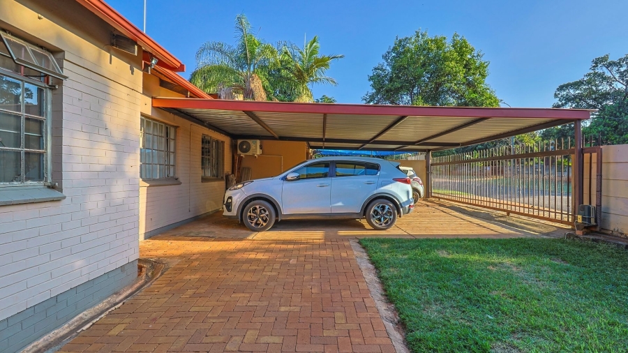 3 Bedroom Property for Sale in Bodorp North West
